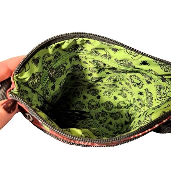 Universal Studios x Loungefly Beetlejuice Lydia Halloween Horror Crossbody - Picture 7 of 11